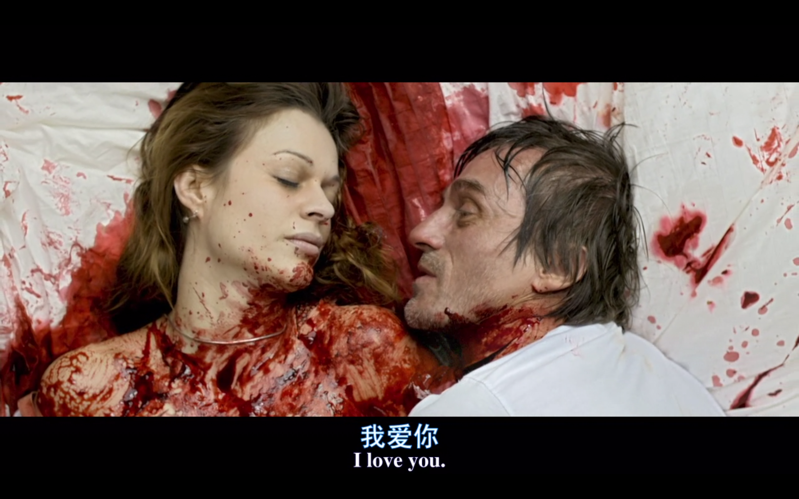 离奇剧院剧照的剧照