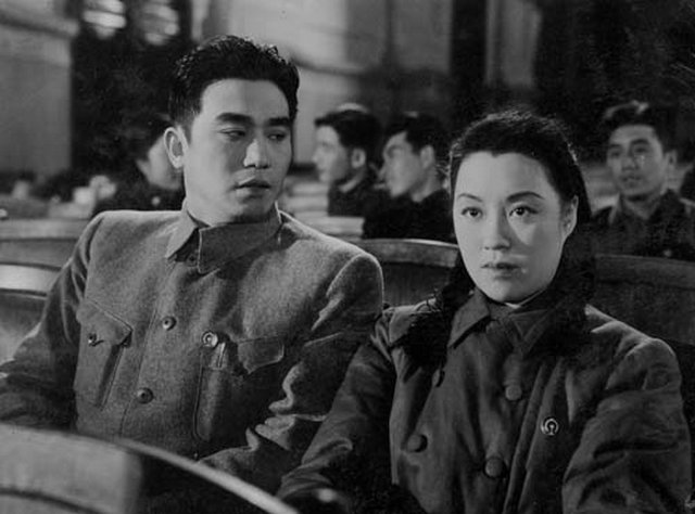 荣誉属于谁剧照的剧照