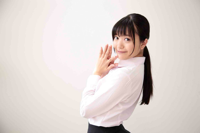 九扇窗戶剧照的剧照