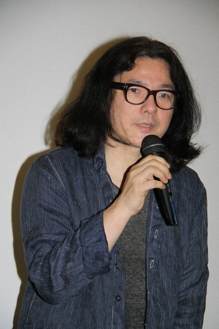 在远处永远守候着你剧照的剧照