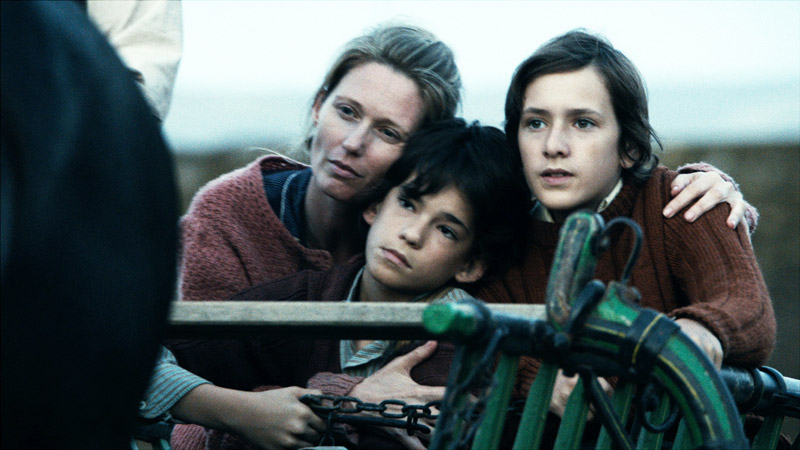 洞穴求生剧照的剧照