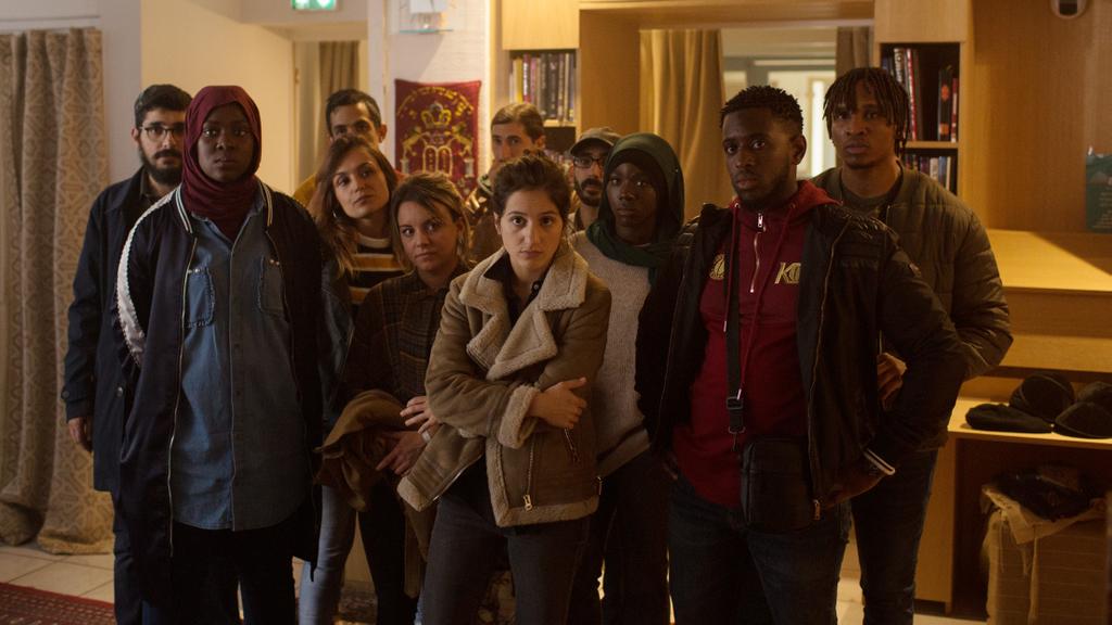 标准之外剧照的剧照