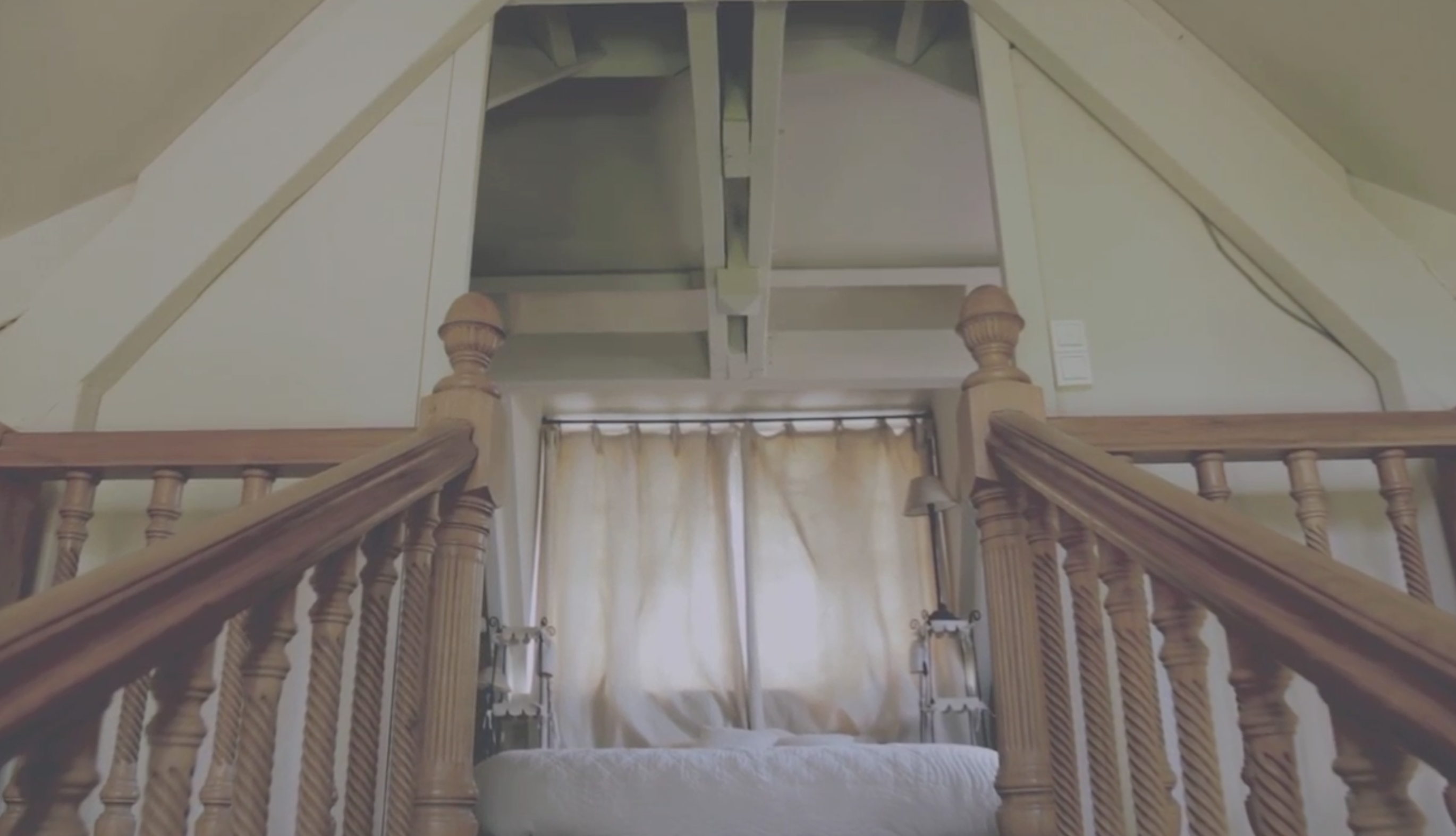 对称剧照的剧照