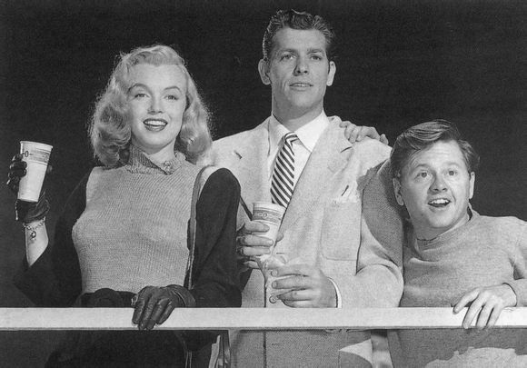 火球剧照的剧照