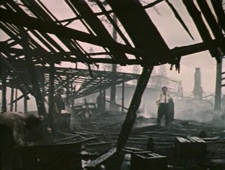 共产党员剧照的剧照