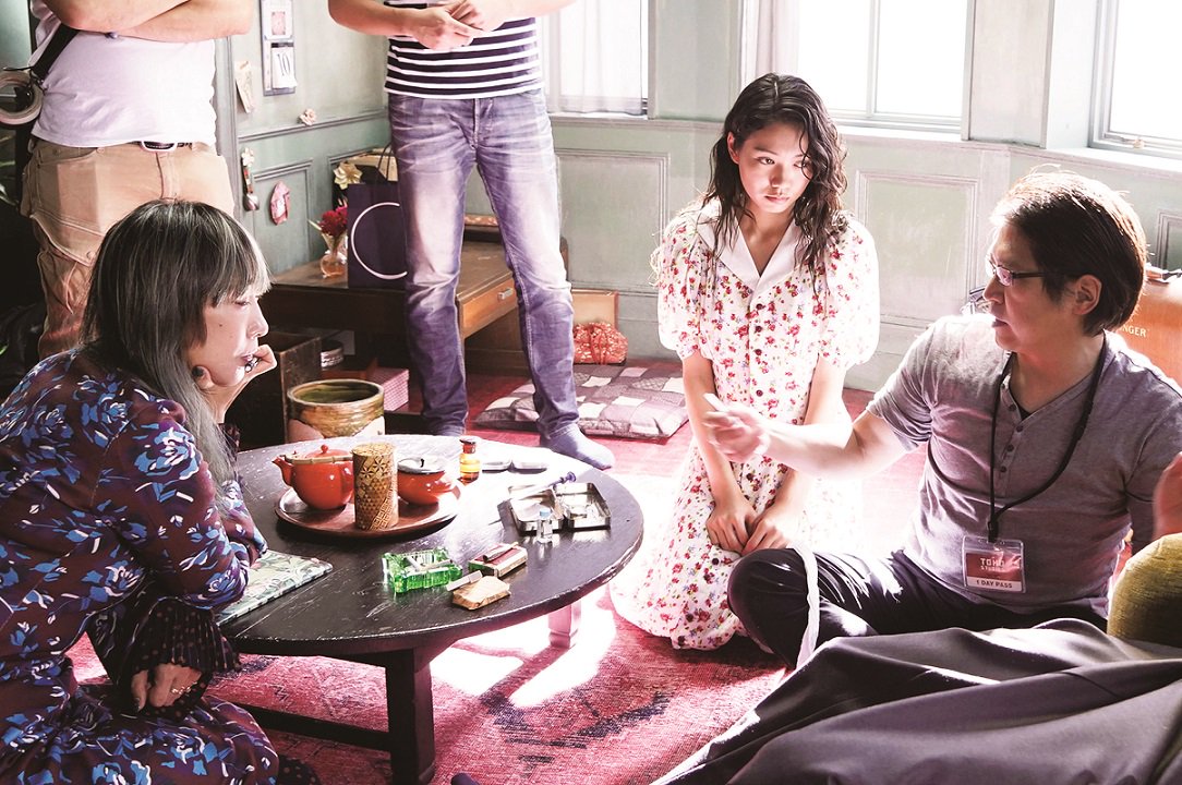 人间失格：太宰治和三个女人们剧照的剧照