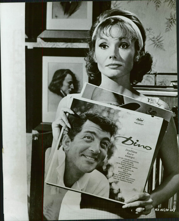 红唇相吻剧照的剧照