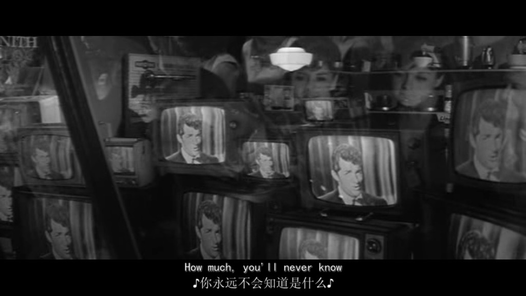 红唇相吻剧照的剧照