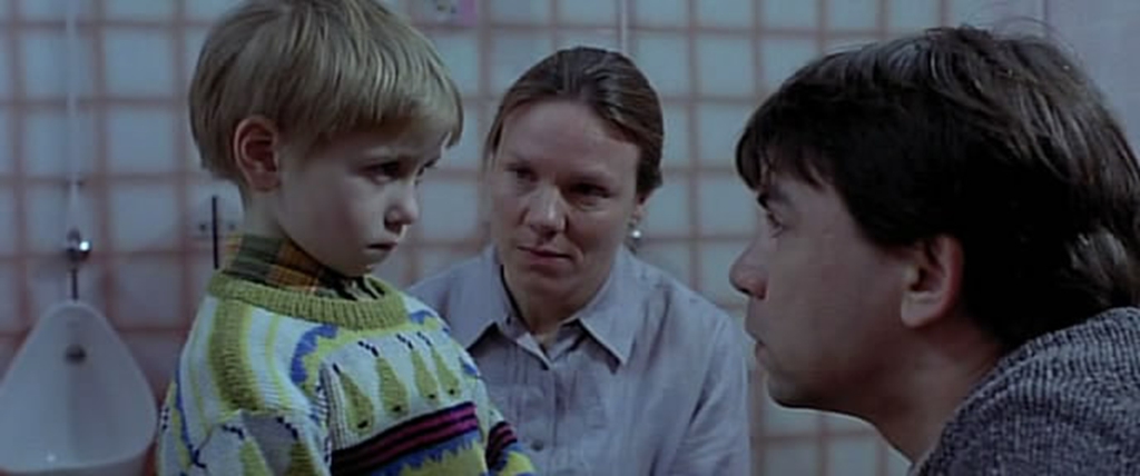 稚子骄阳剧照的剧照