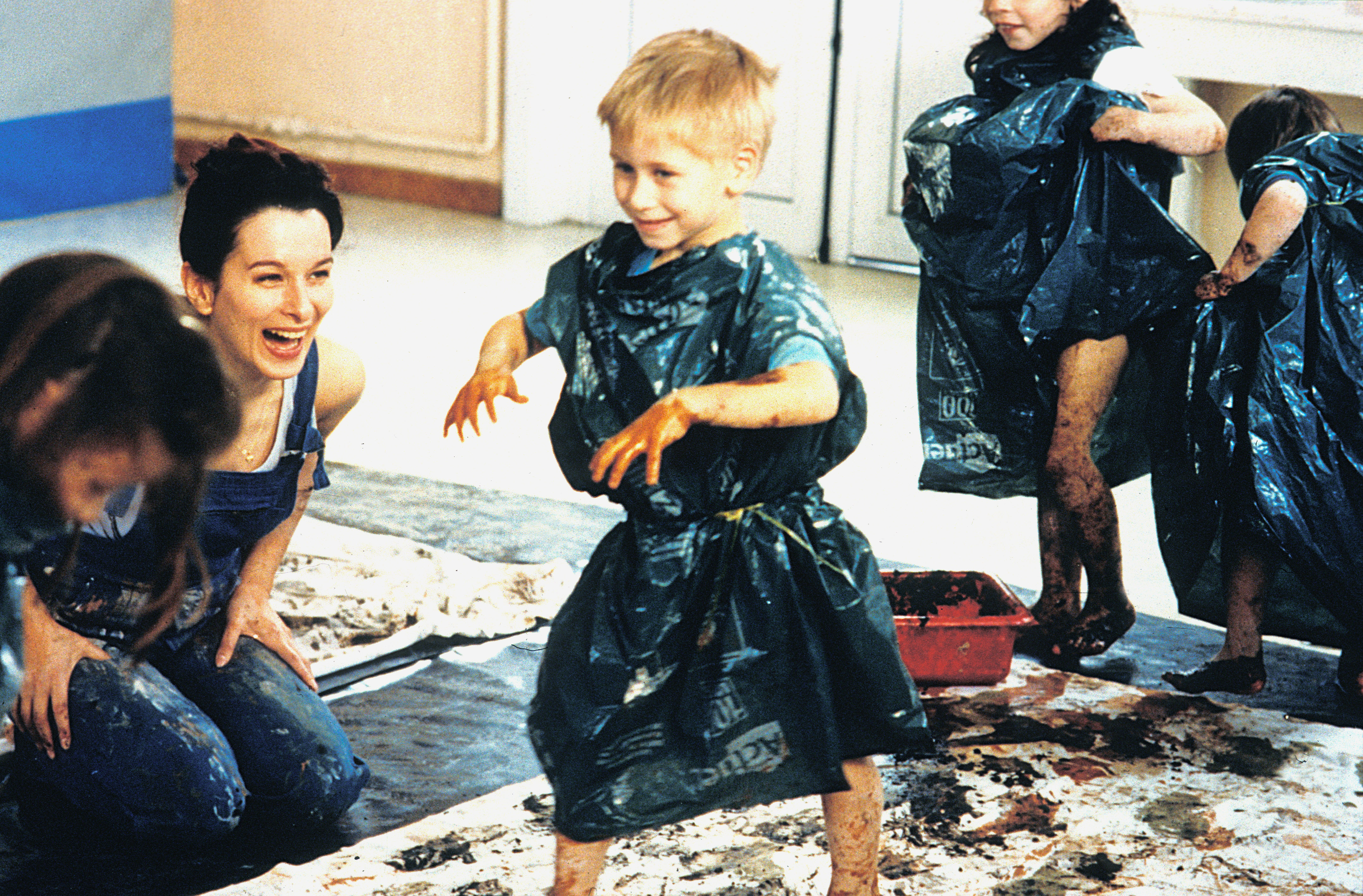 稚子骄阳剧照的剧照