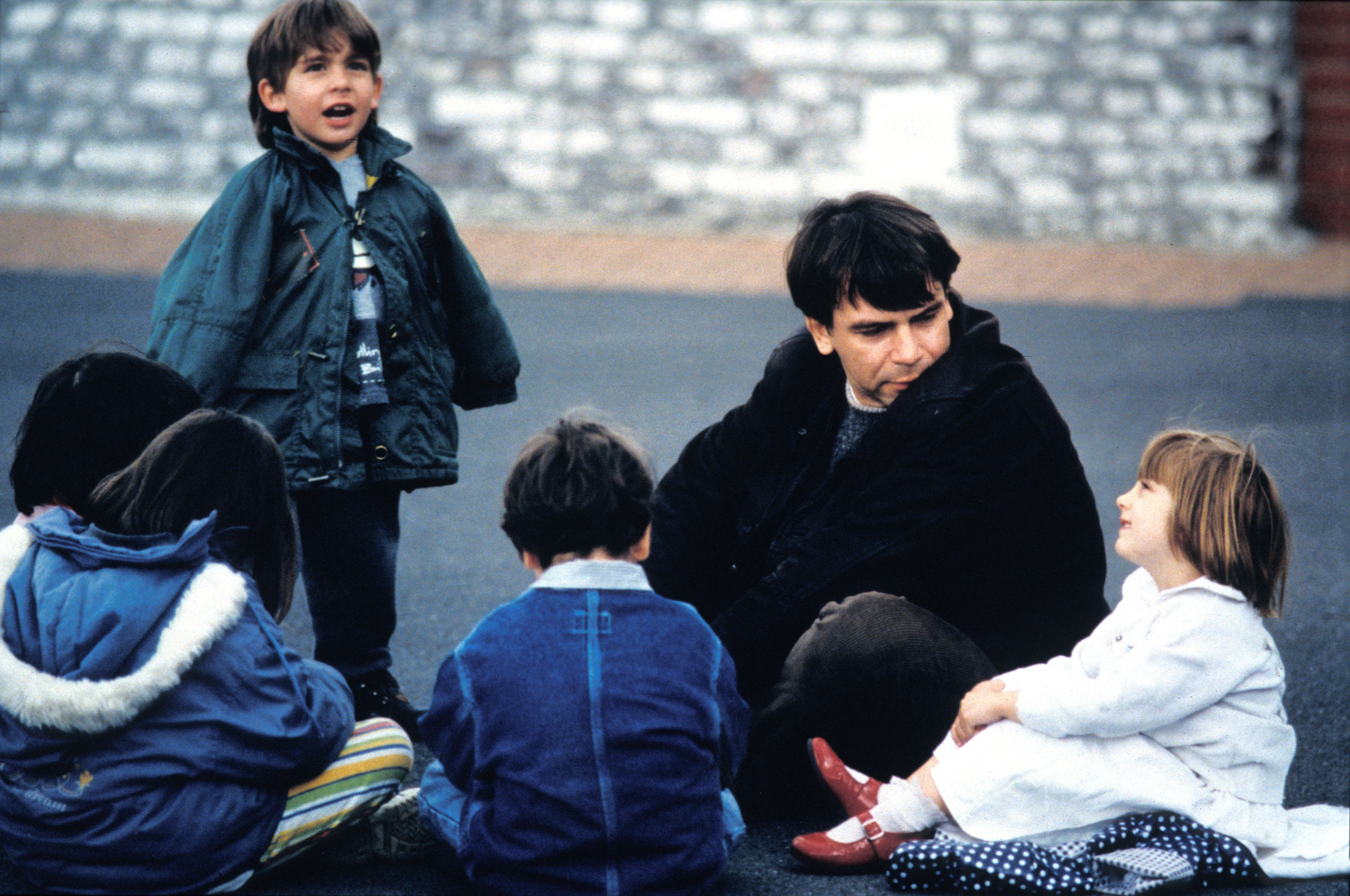 稚子骄阳剧照的剧照