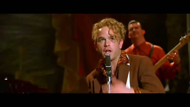 与歌同行剧照的剧照