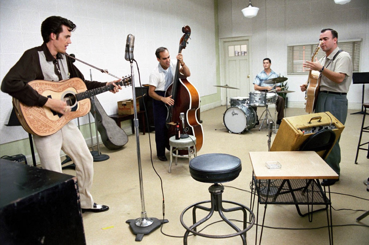 与歌同行剧照的剧照