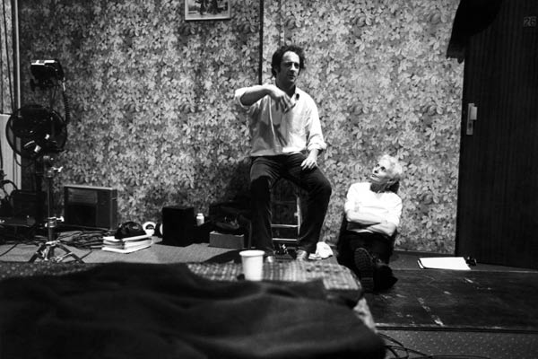 荒唐周五夜剧照的剧照