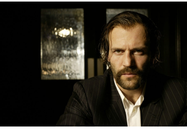 转轮手枪剧照的剧照