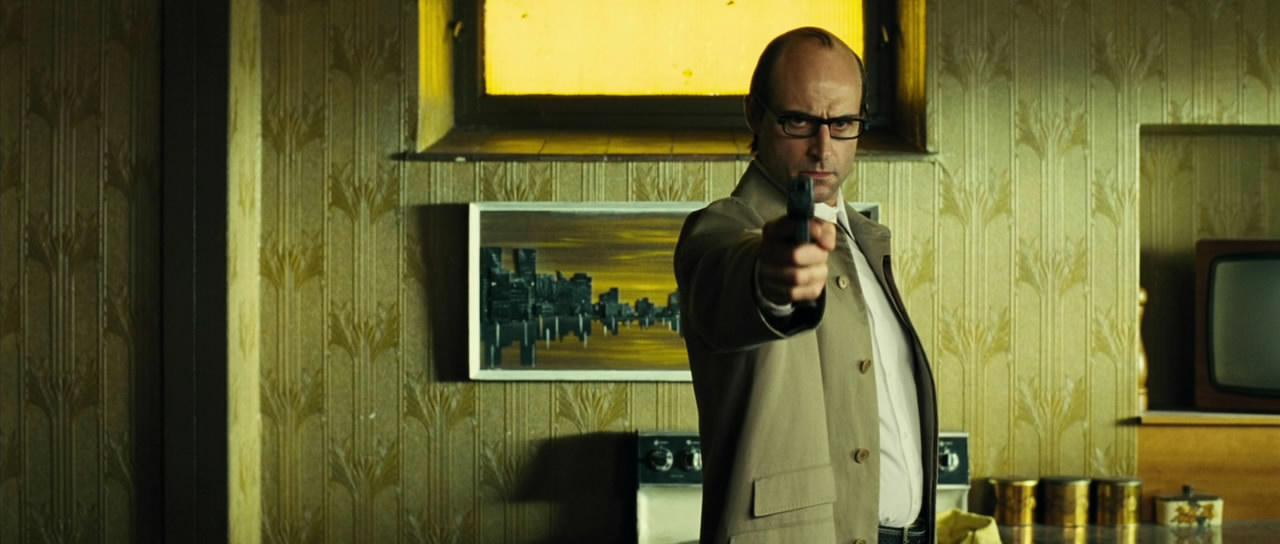 转轮手枪剧照的剧照