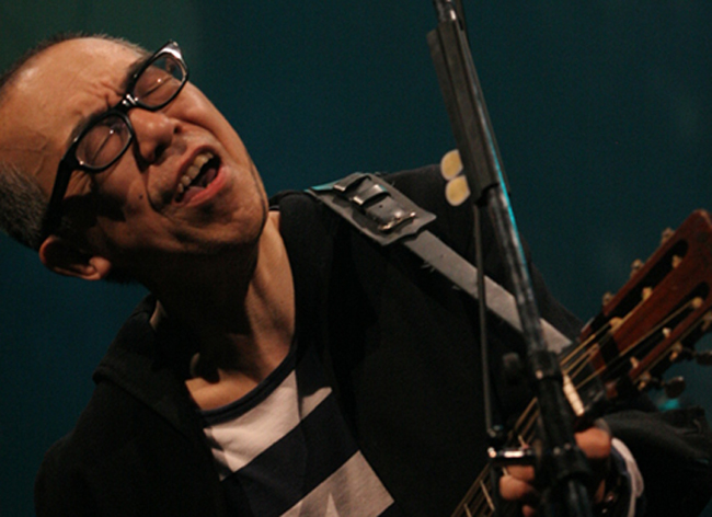 あがた森魚ややデラックス剧照的剧照