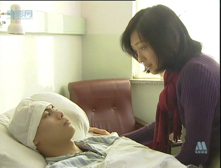 爱情是蓝色的剧照的剧照