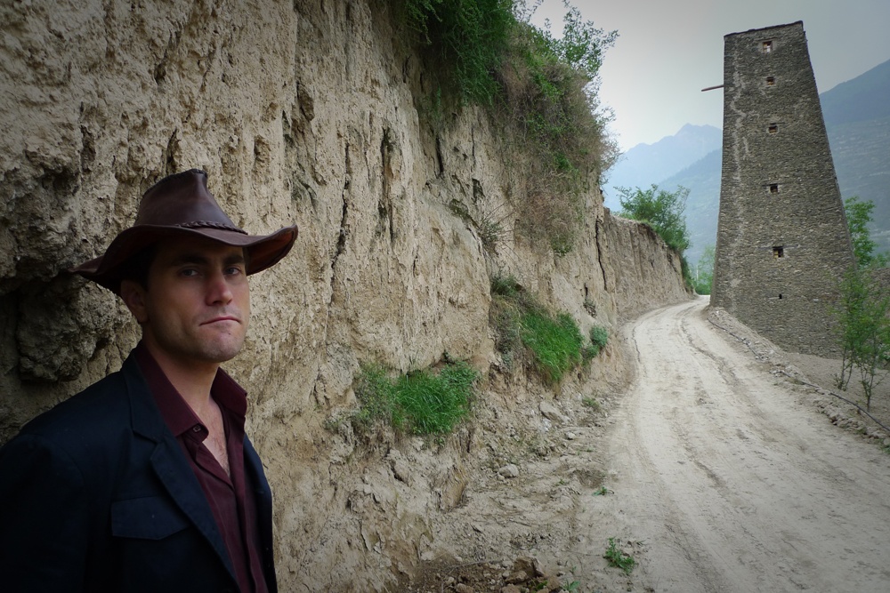 云朵上的羊角花剧照的剧照