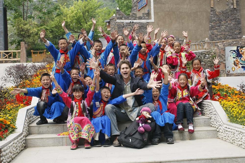 云朵上的羊角花剧照的剧照