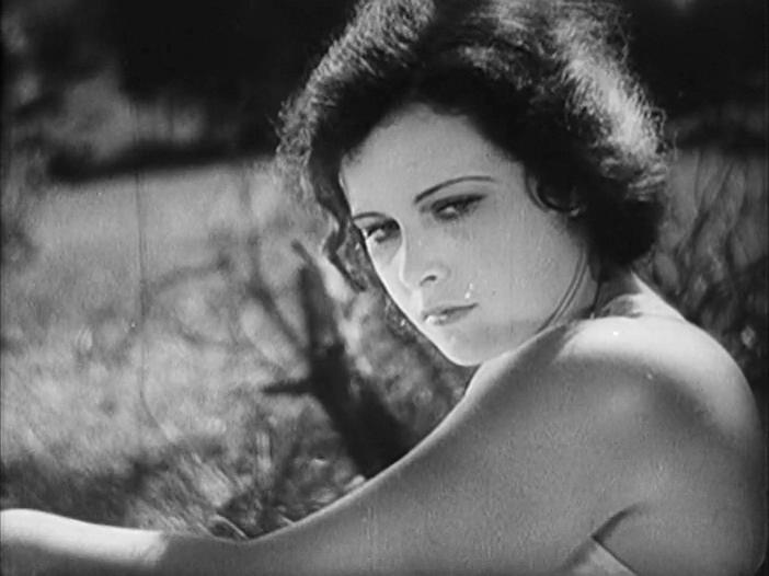 入谜剧照的剧照