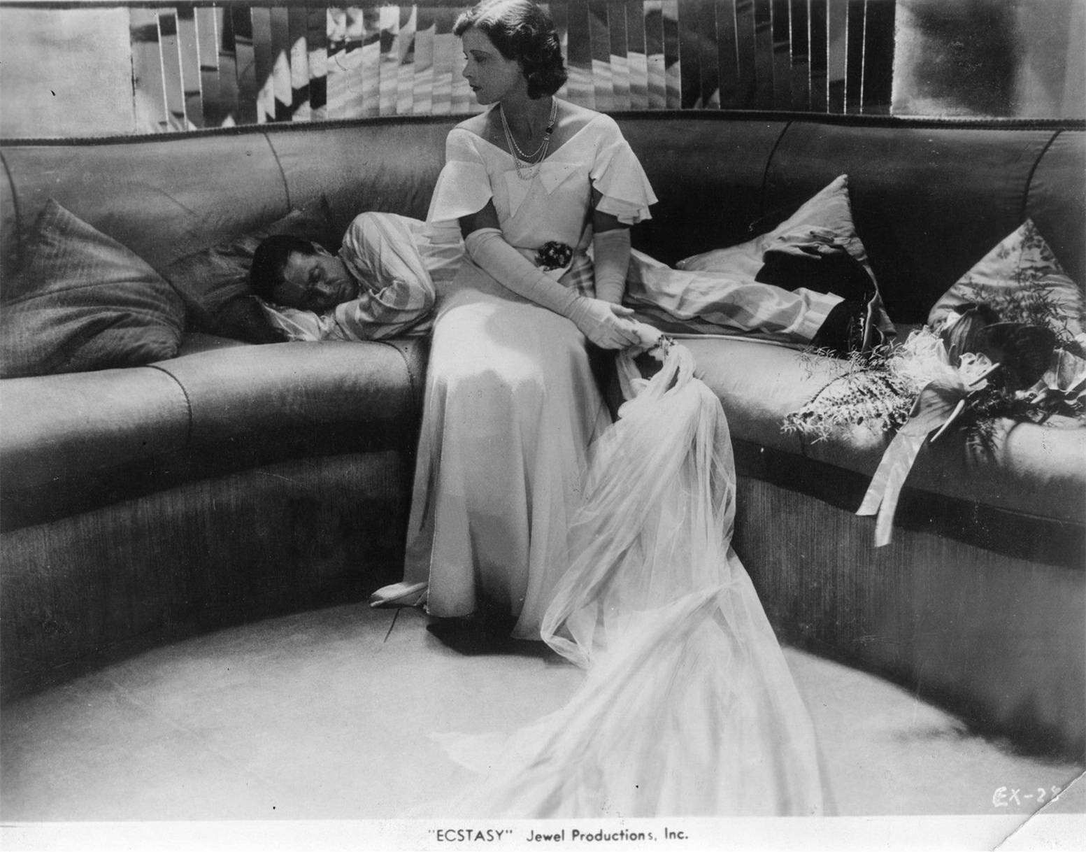 入谜剧照的剧照