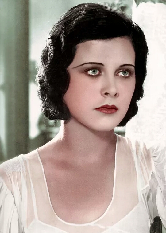 入谜剧照的剧照