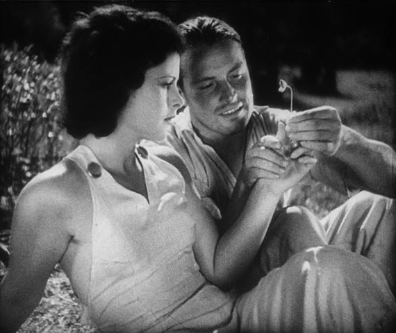 入谜剧照的剧照