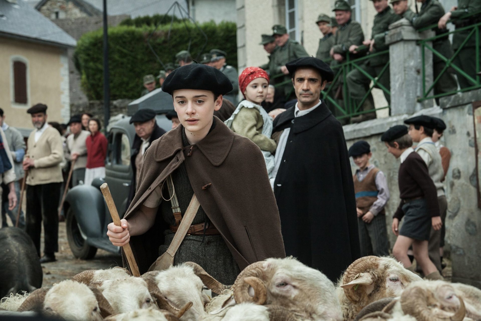 等待安雅剧照的剧照