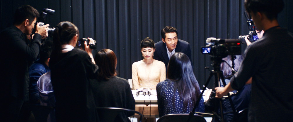 灼人秘密剧照的剧照