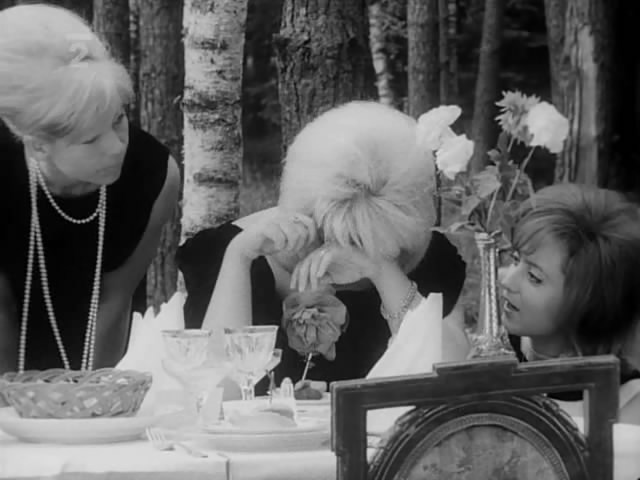 一个都不能走剧照的剧照