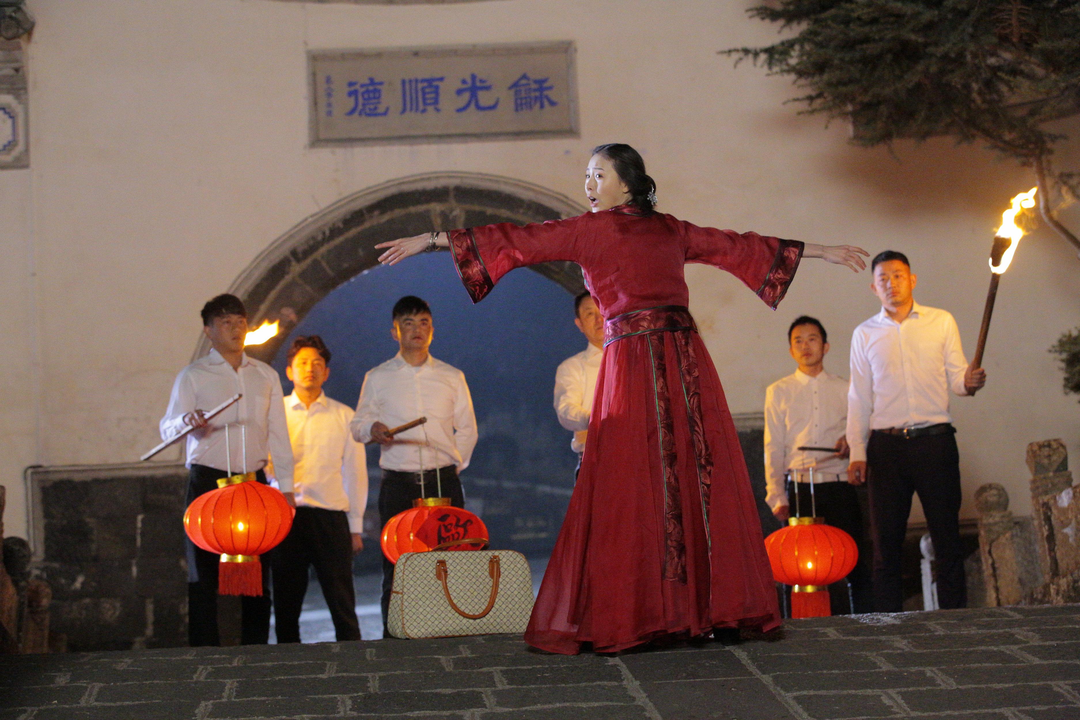 柬爱剧照的剧照