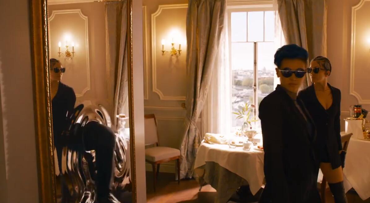 黑客帝国4剧照的剧照