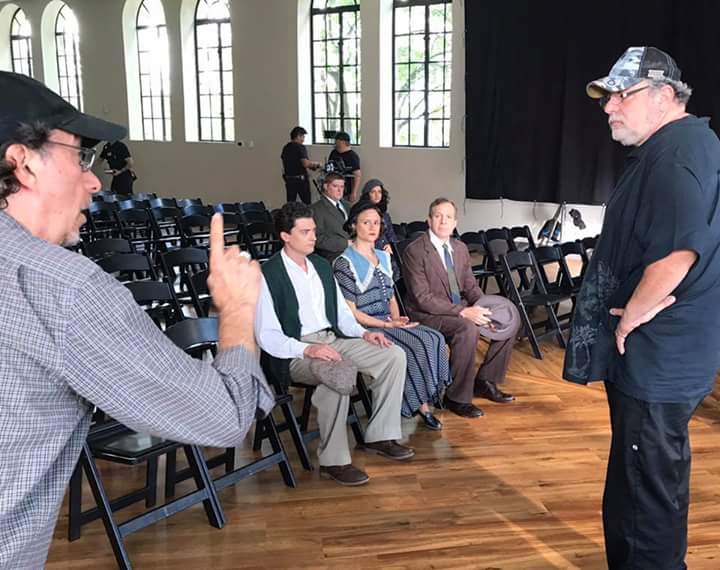 更大剧照的剧照