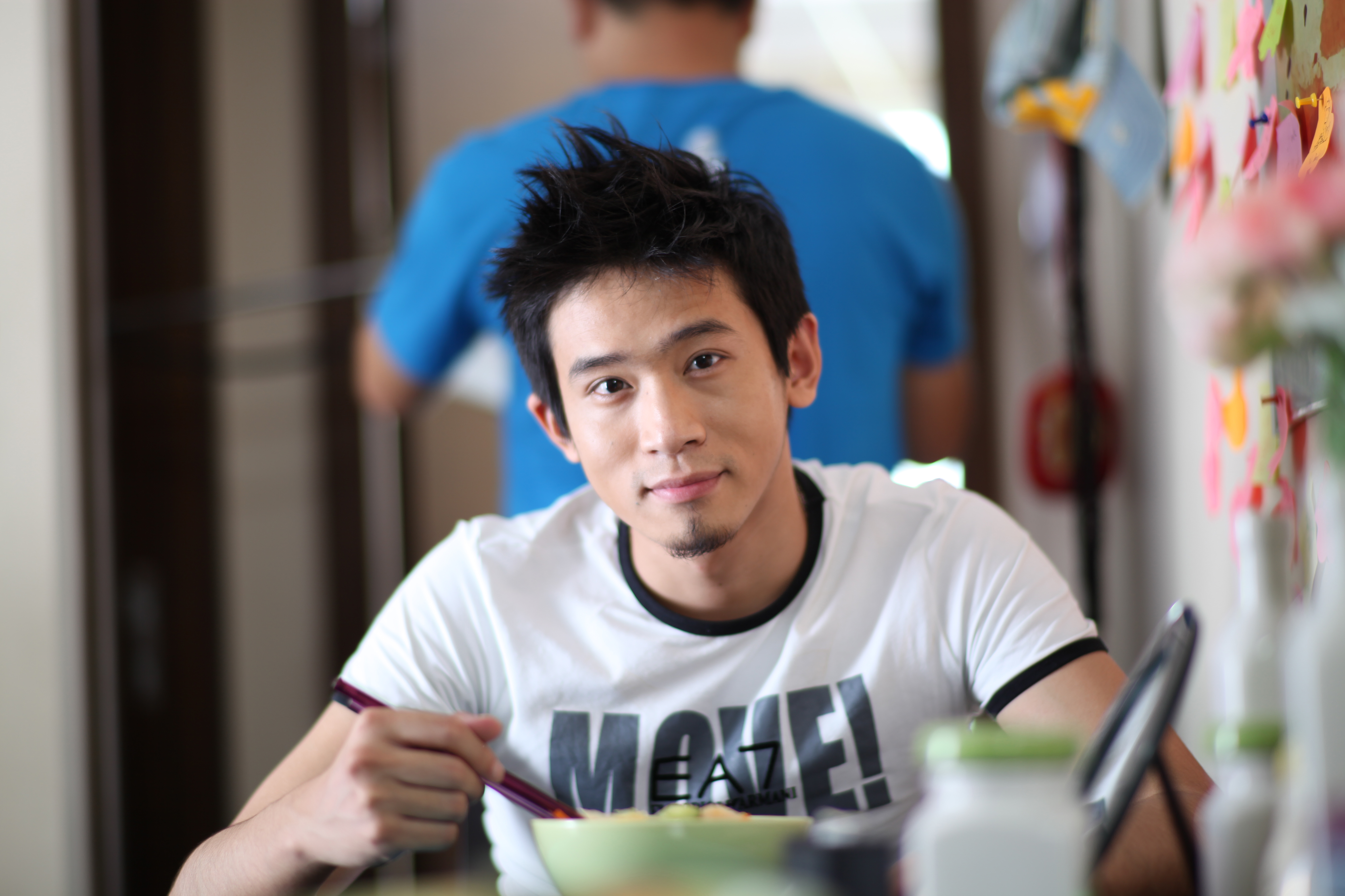 康桥的午夜电台剧照的剧照