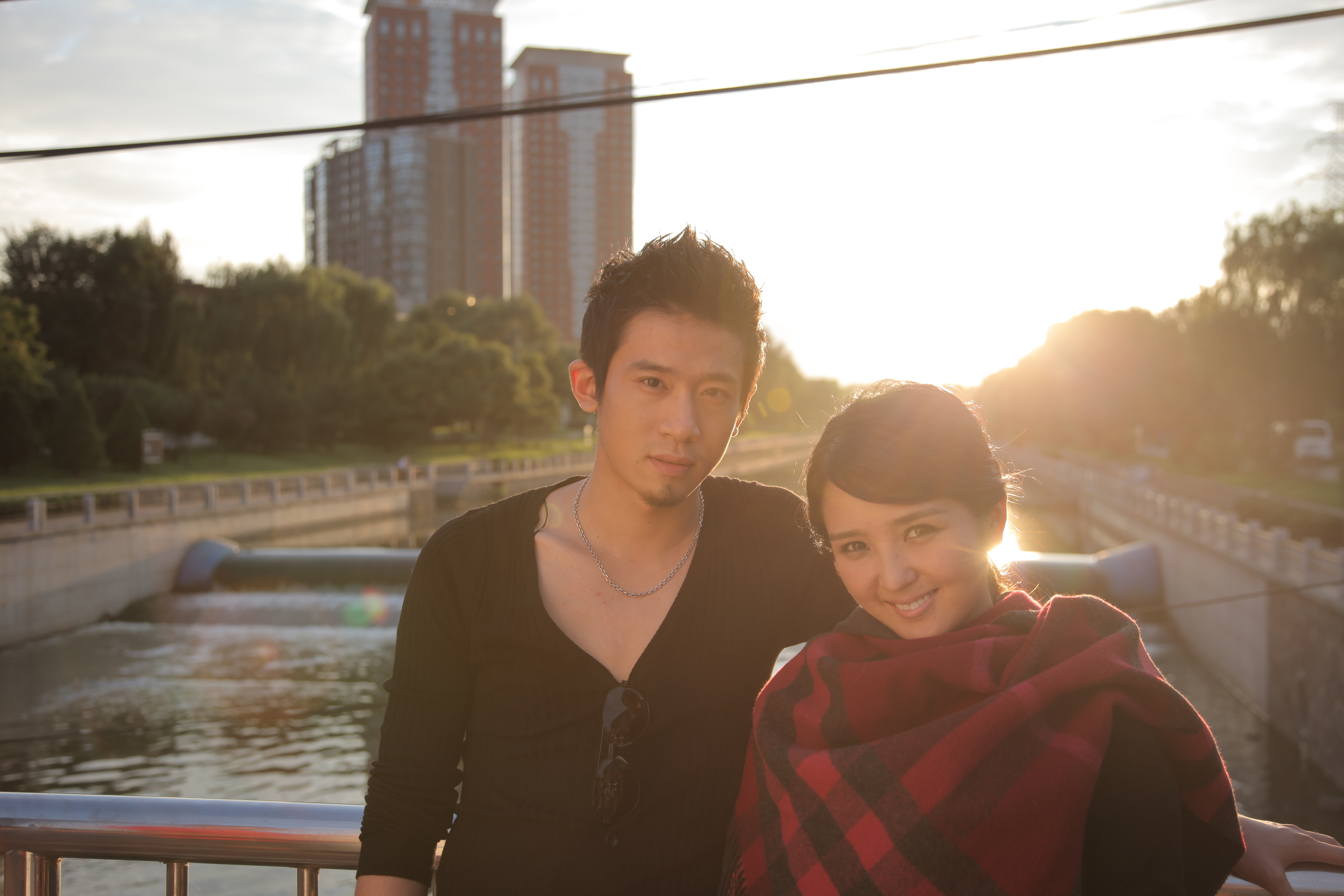 康桥的午夜电台剧照的剧照