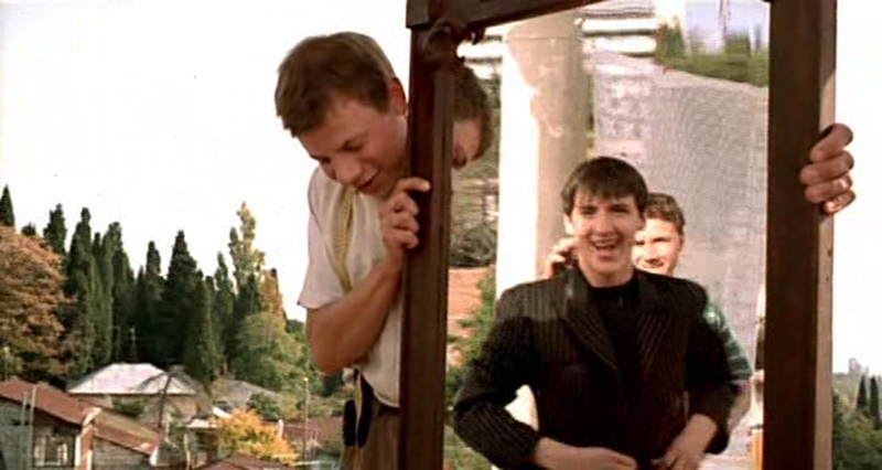 西服剧照的剧照