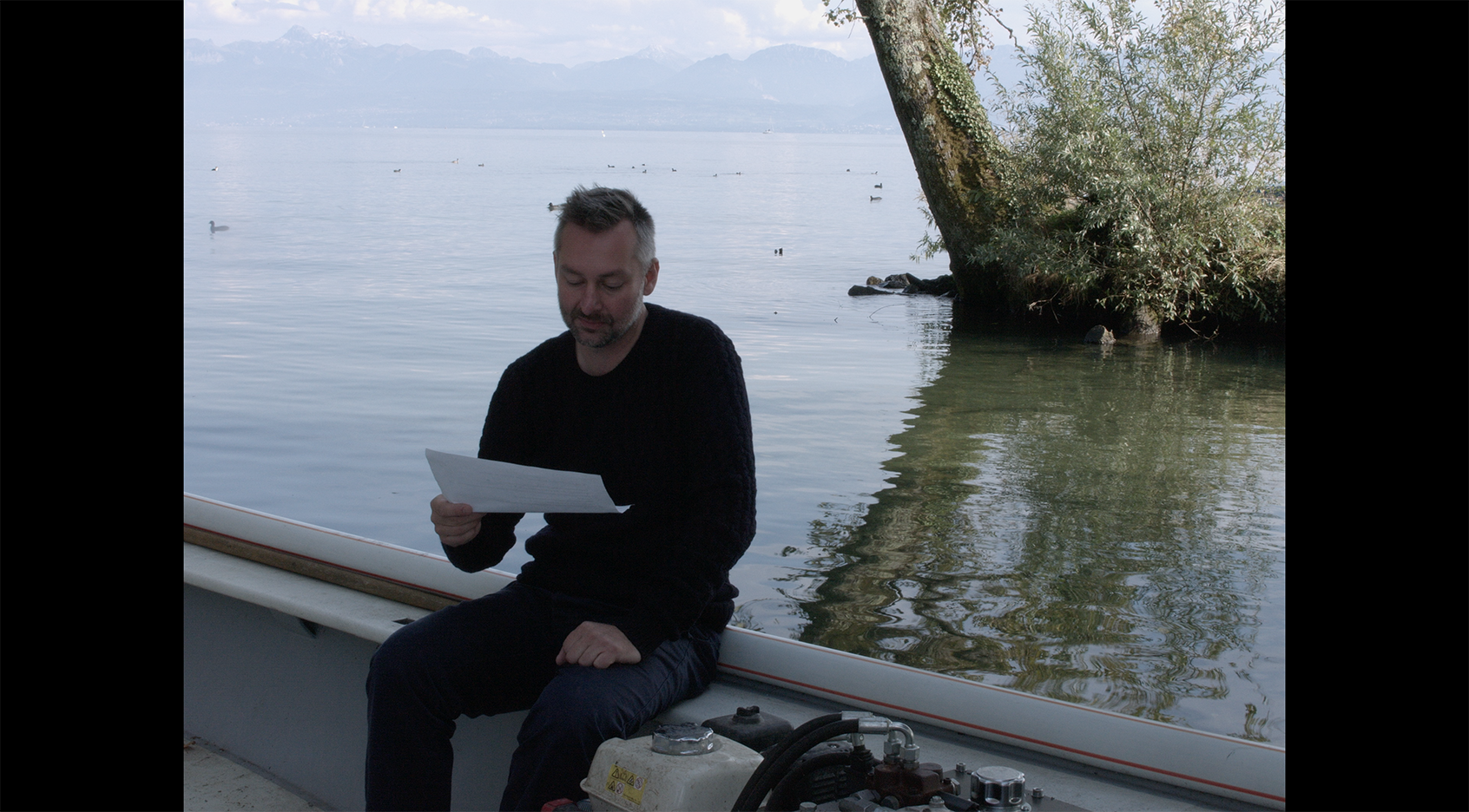 湖边人剧照的剧照