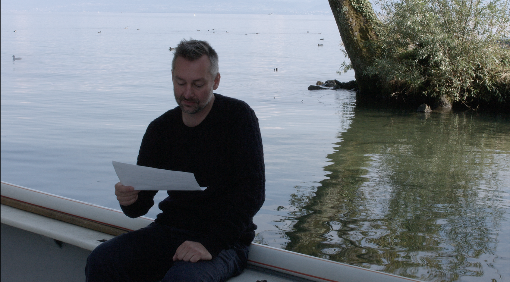 湖边人剧照的剧照