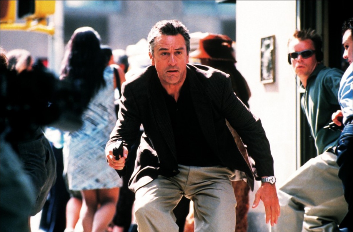 千钧一刻剧照的剧照