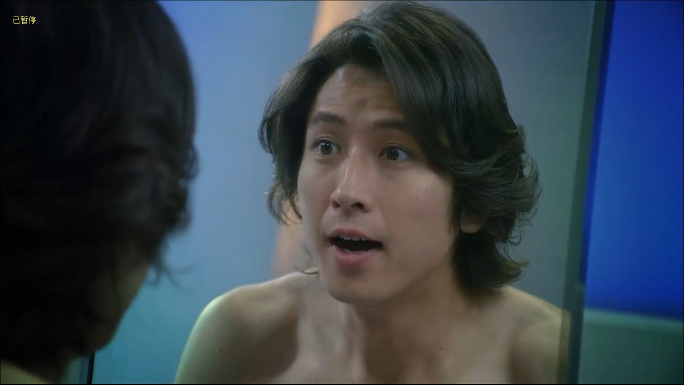 变身西装剧照的剧照