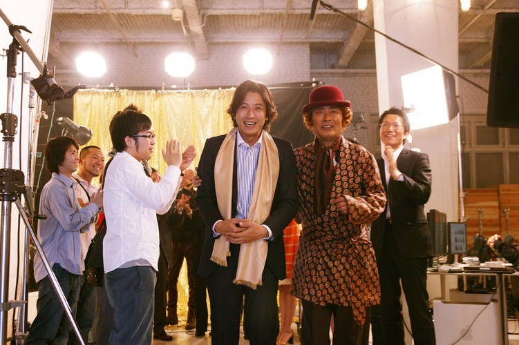 变身西装剧照的剧照