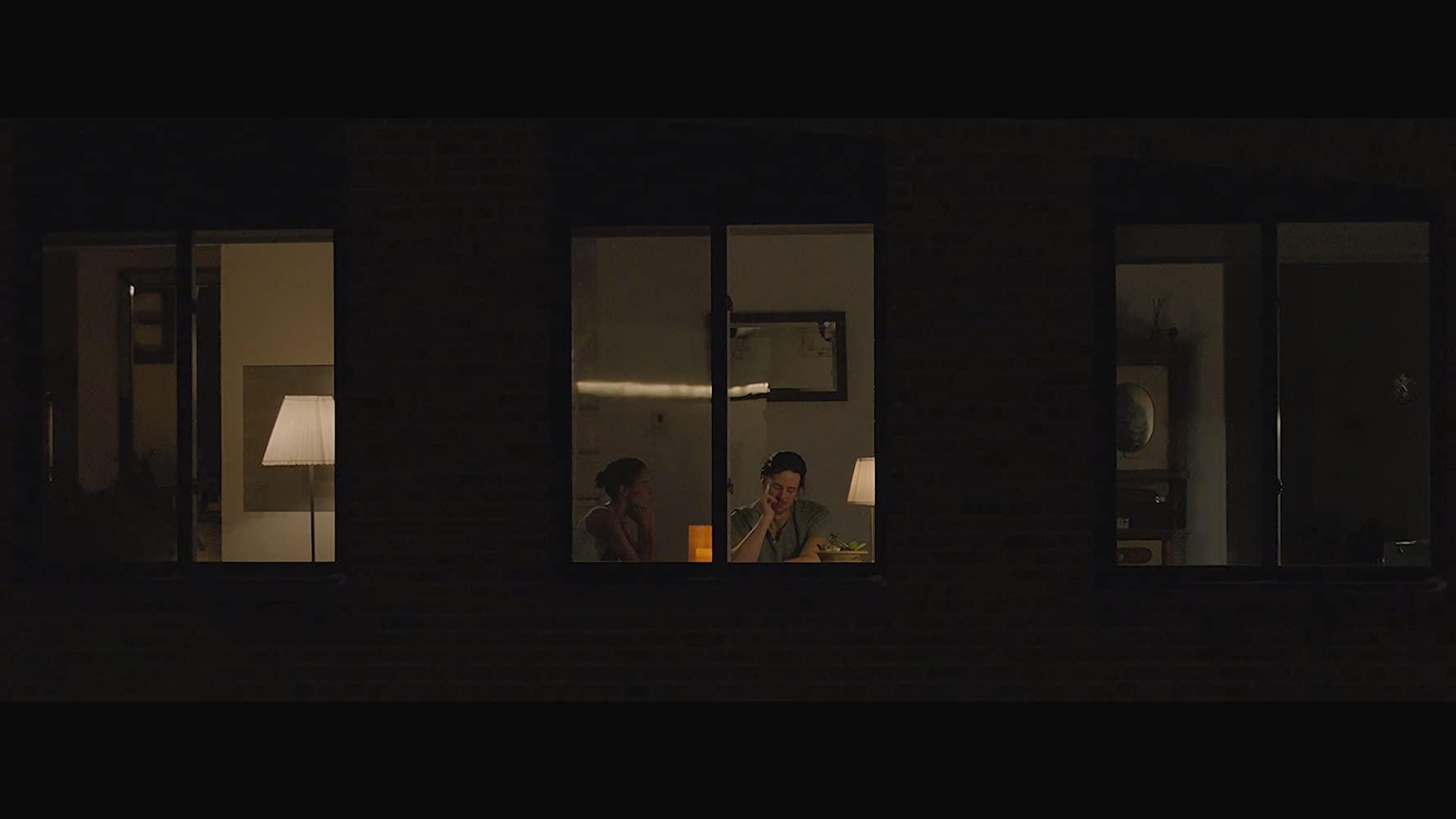 邻居的窗剧照的剧照