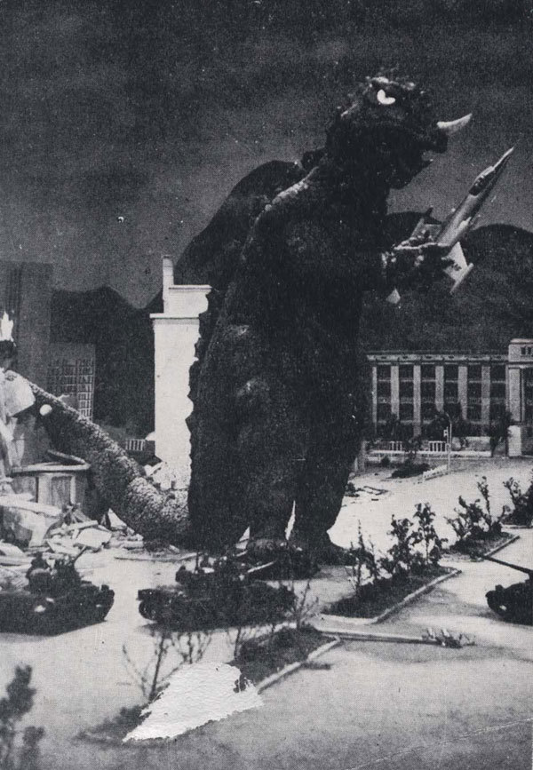 大怪兽龙卡利剧照的剧照