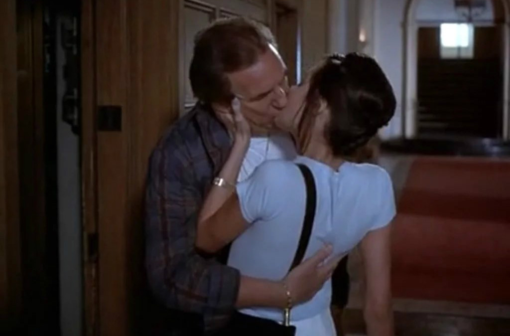 摩哈维的月亮剧照的剧照