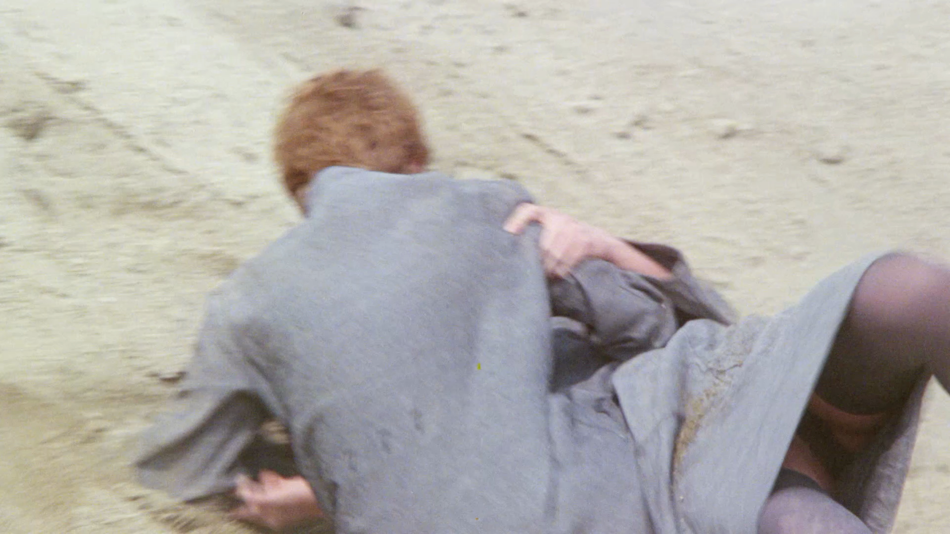 狱中艾曼纽剧照的剧照