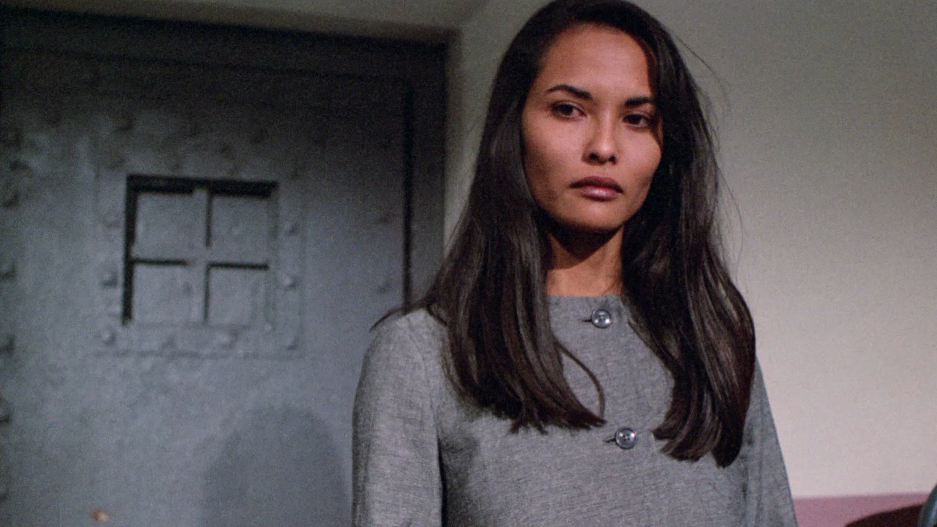 狱中艾曼纽剧照的剧照