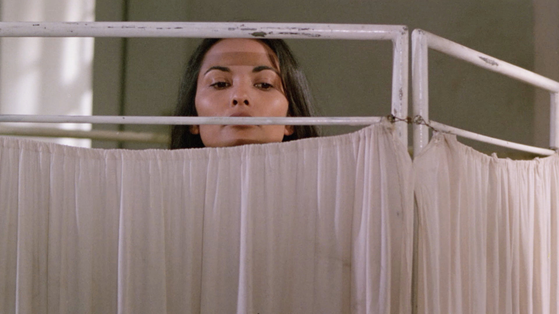 狱中艾曼纽剧照的剧照