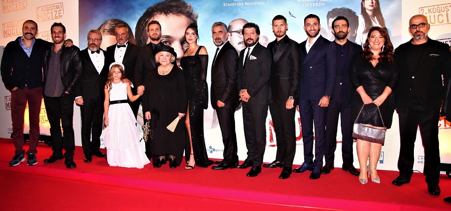 7号房的礼物(土耳其版)剧照的剧照