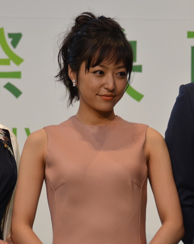 八个拔河女剧照的剧照